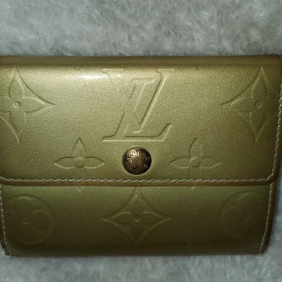 Louis Vuitton Vernis Compact Double Sided Wallet - Picture 12 of 14